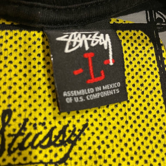 Vintage Y2K Stussy T-Shirt - Picture 3 of 3